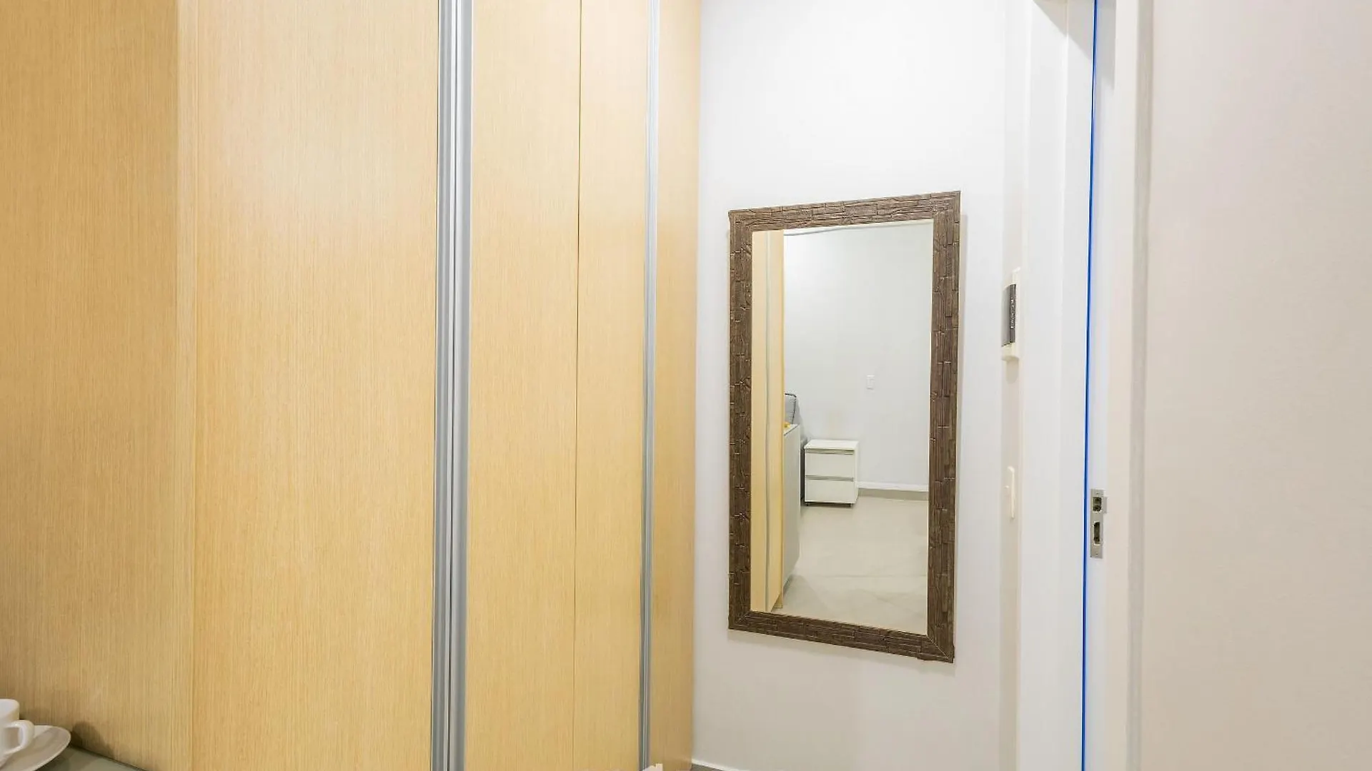 Acomodacoes Completas No Coracao De Brasilia - Lec Apartment